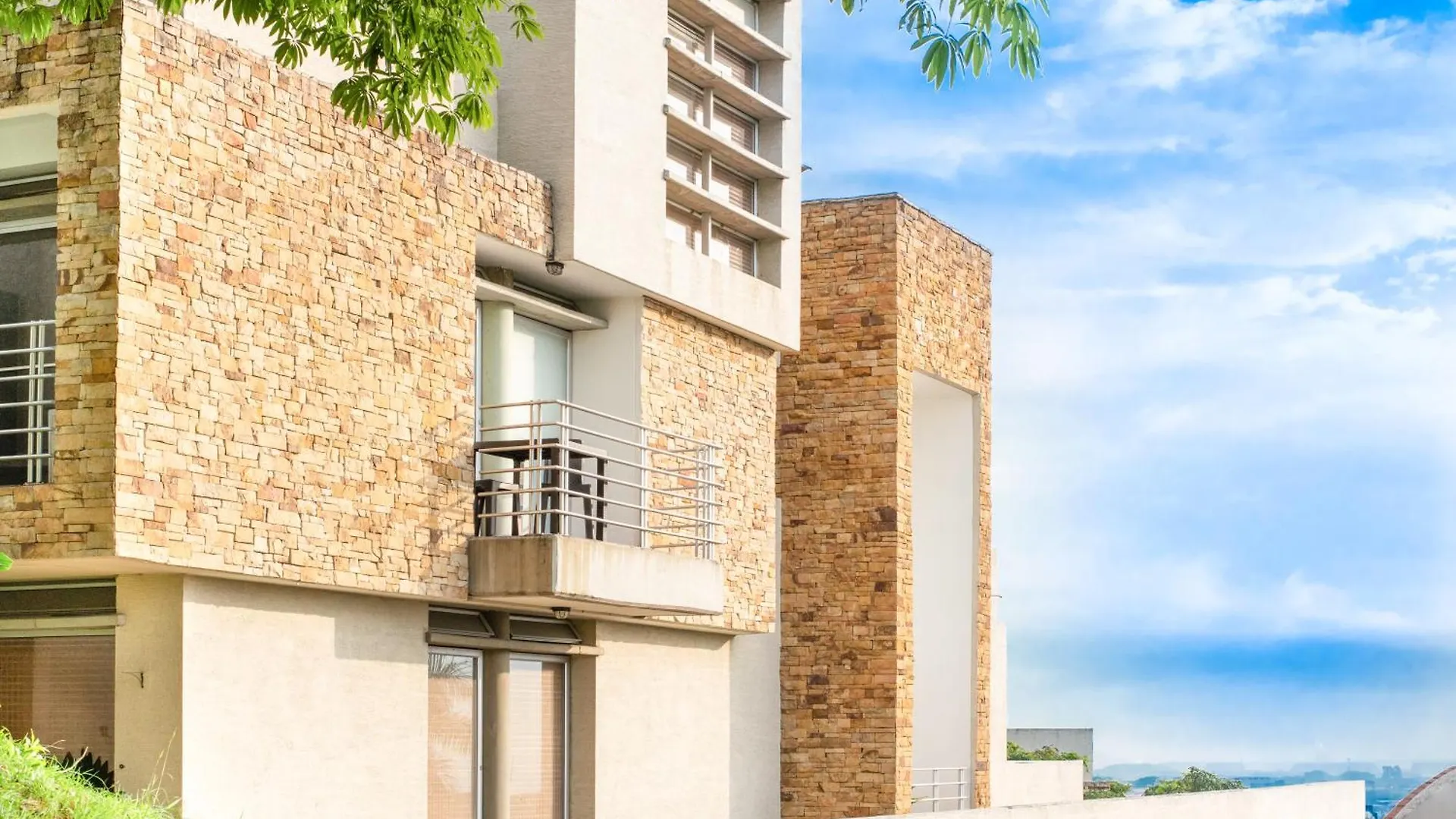 קאלי Habita Suites