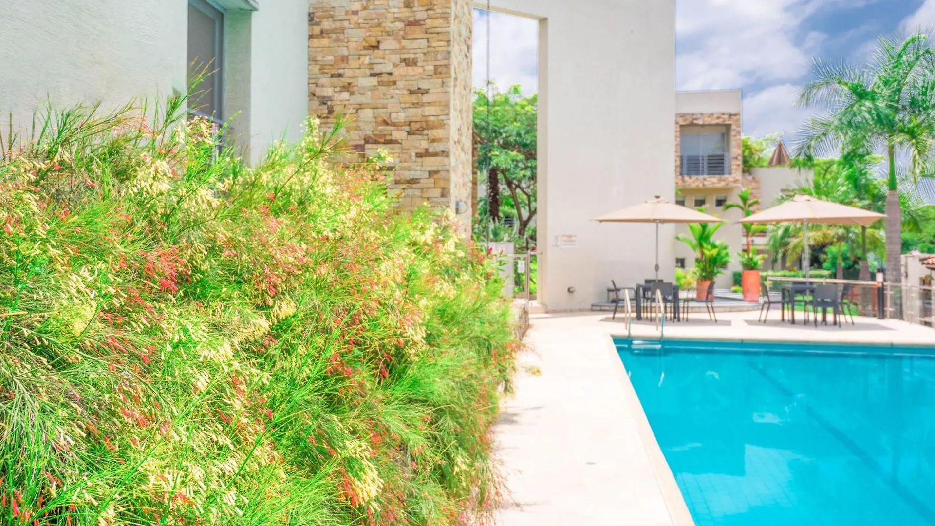 קאלי Habita Suites קולומביה